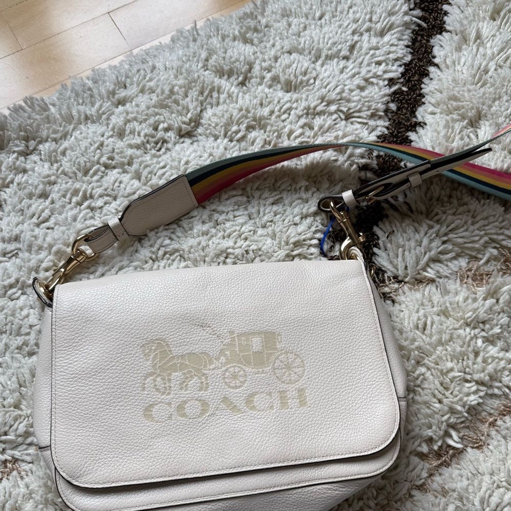 Coach F72703 Leather Jes Messenger Crossbody Bag in Chalk - Picture 6 of 14
